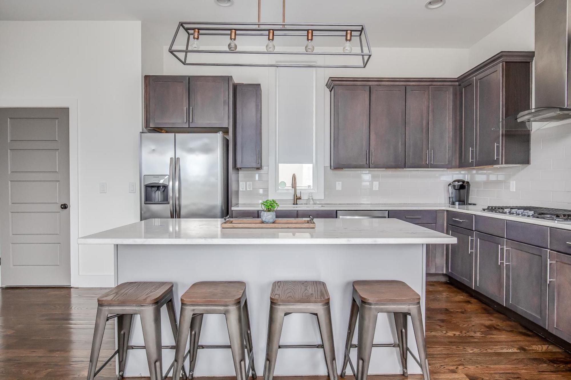 Whiskey House With Rooftop Golf, City Views! 8Min To Downtown! Sleeps 9! Nashville Exterior foto